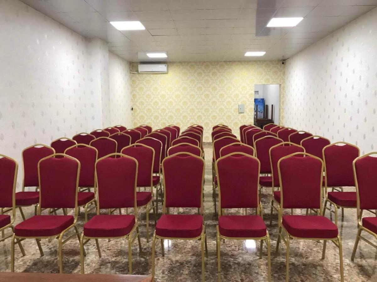 Khach San My Ngoc Otel Buôn Ma Thuột Dış mekan fotoğraf