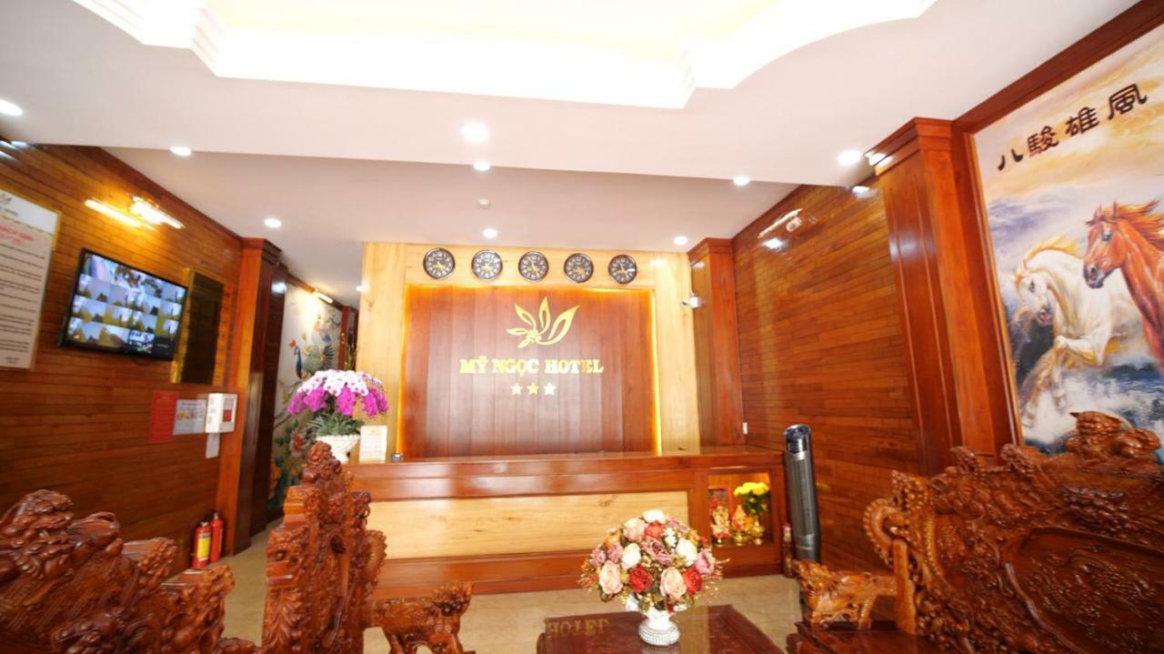 Khach San My Ngoc Otel Buôn Ma Thuột Dış mekan fotoğraf
